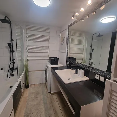 Apartment W Domku Rahmel